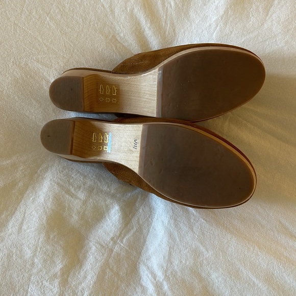 Madewell Clogs - Picture 3 of 3